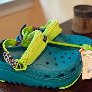 RARE - Hiker Xscape Animal Clog palm/leopard Size 8w